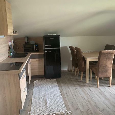 Apartmanovy Dom Magda Vrbov Exterior foto
